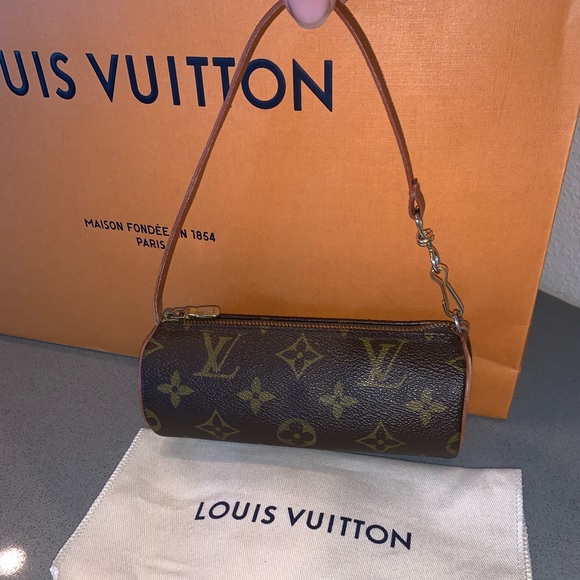 louis vuitton mini clutch